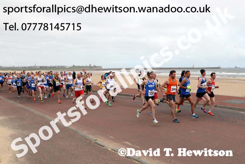 Sand Dancer Race, South Shields. Photo: David T. Hewitson/Sports for All Pics